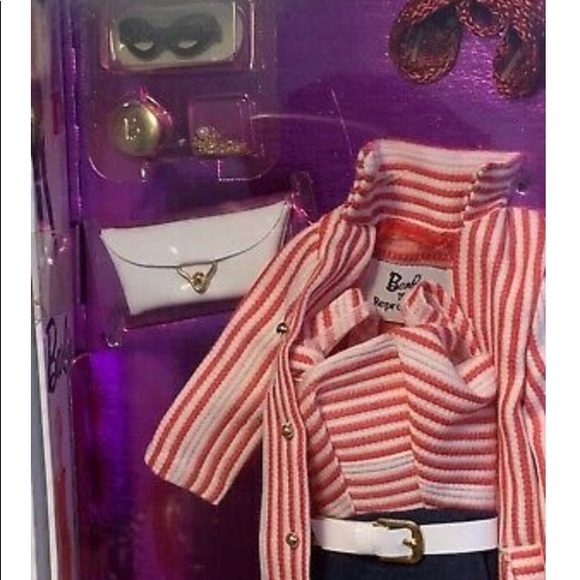 35th Anniversary Barbie 1959 Reproduction Giftset - Picture 7 of 8